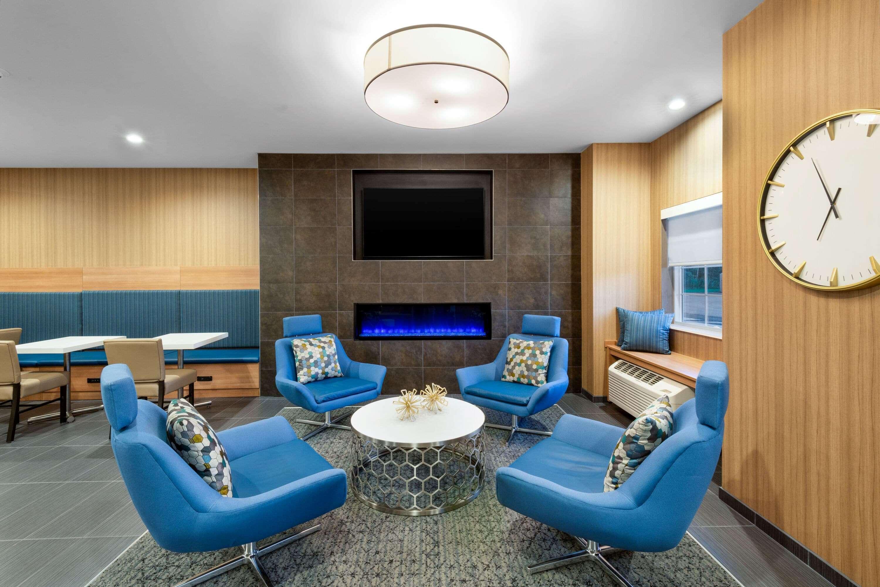 Microtel Inn & Suites By Wyndham Farmington Eksteriør bilde