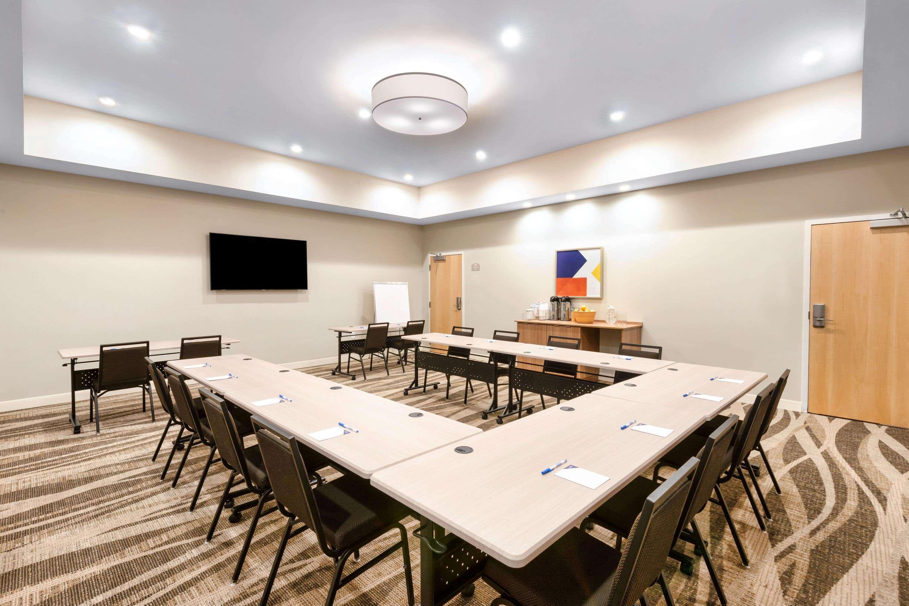 Microtel Inn & Suites By Wyndham Farmington Eksteriør bilde